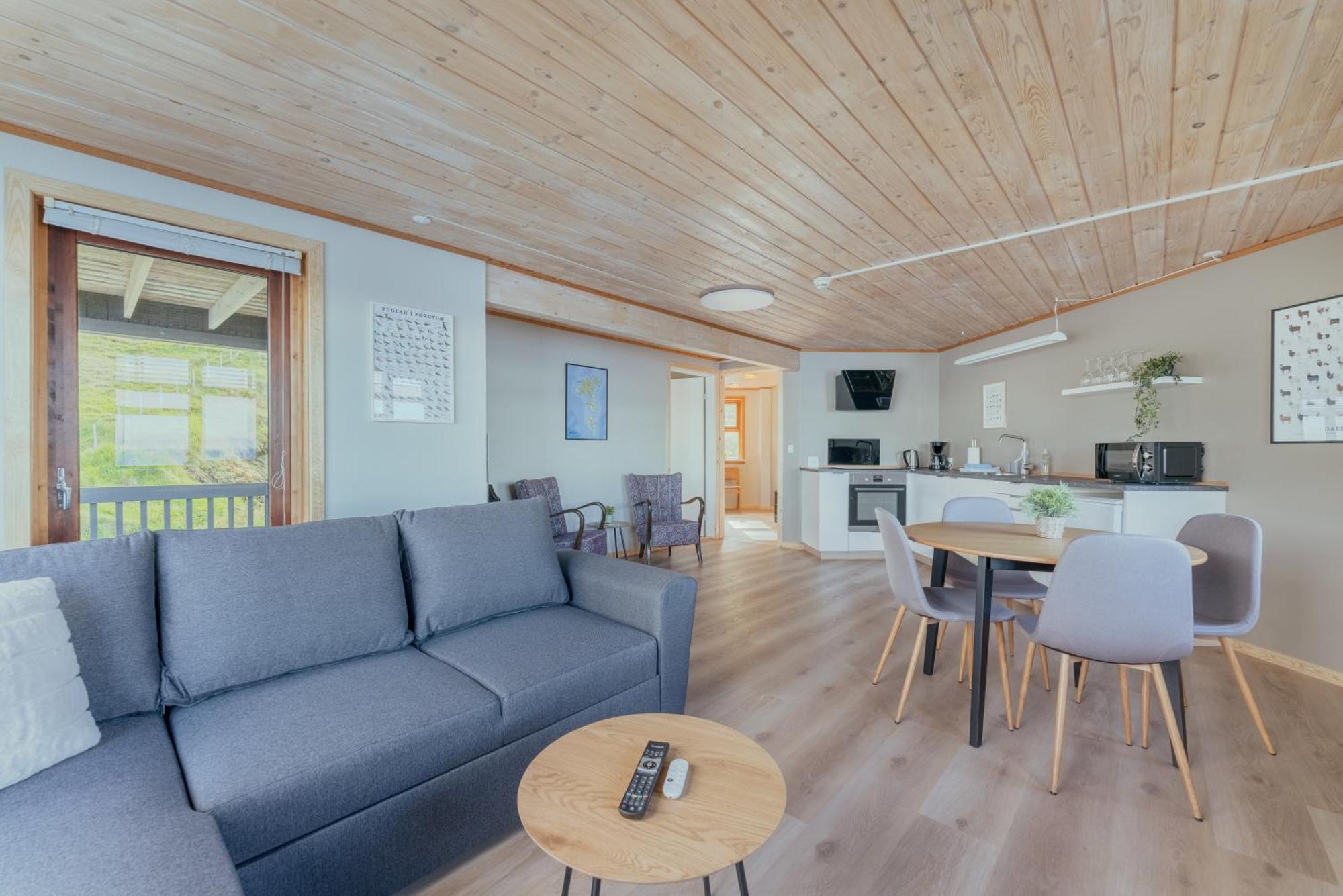 A Tromini Guesthouse Tórshavn Zewnętrze zdjęcie