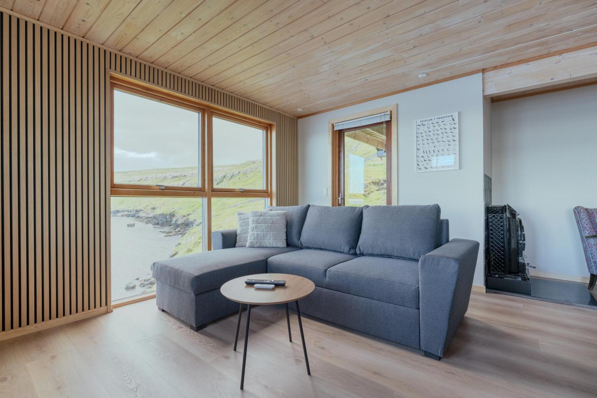 A Tromini Guesthouse Tórshavn Zewnętrze zdjęcie
