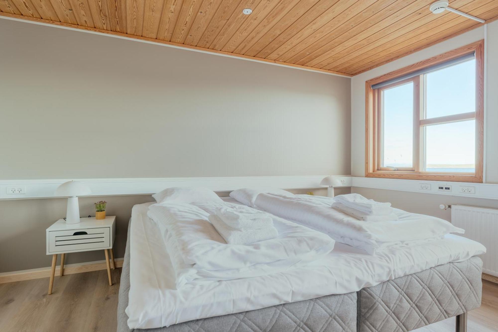 A Tromini Guesthouse Tórshavn Zewnętrze zdjęcie