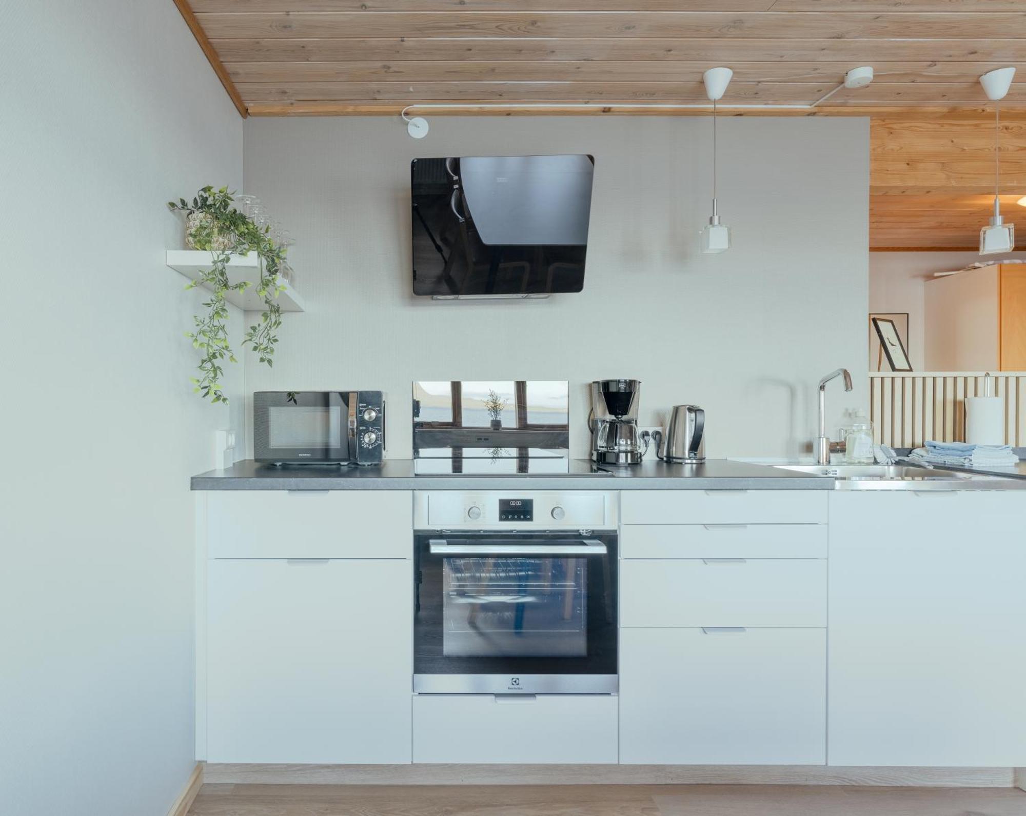 A Tromini Guesthouse Tórshavn Zewnętrze zdjęcie