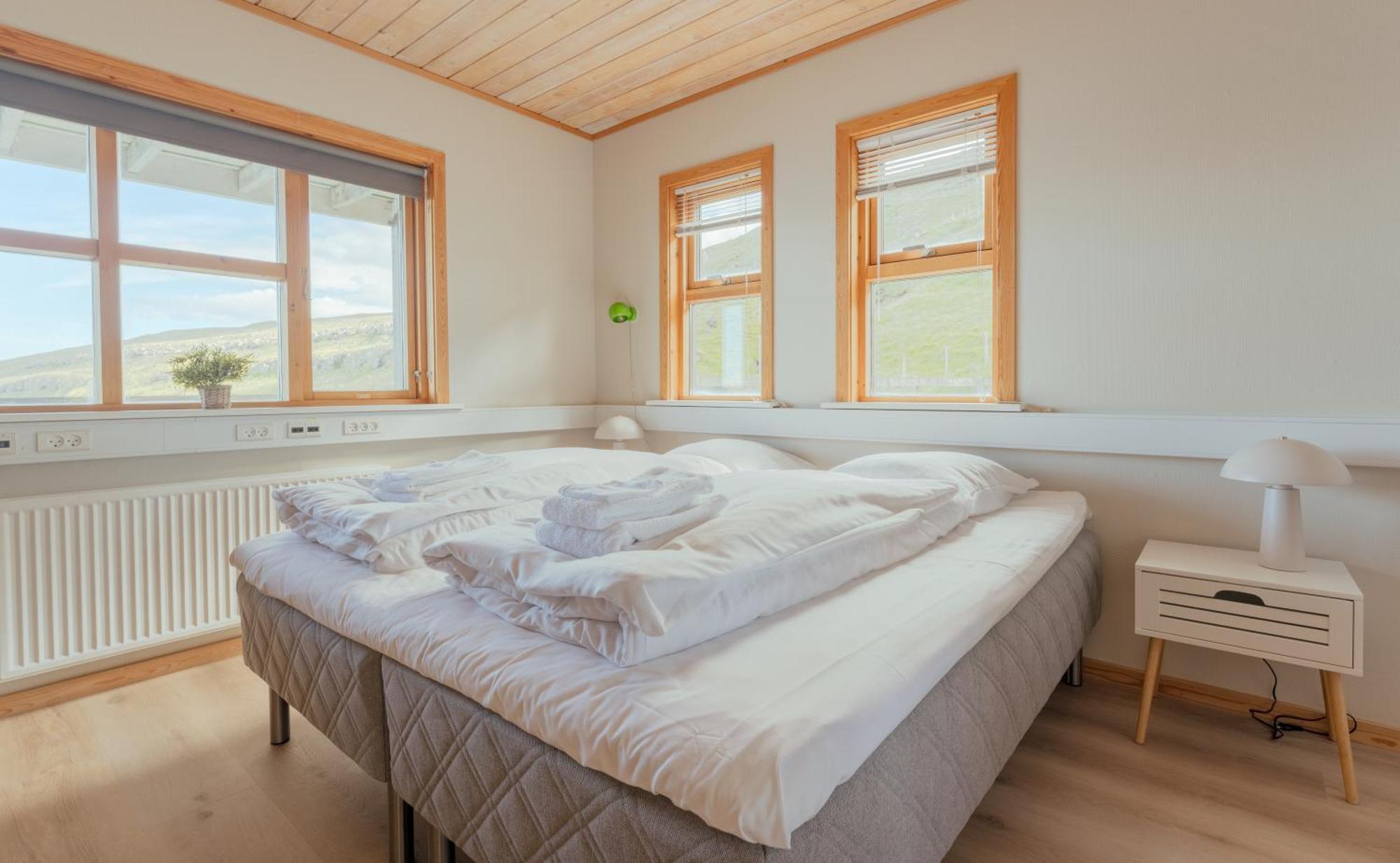 A Tromini Guesthouse Tórshavn Zewnętrze zdjęcie
